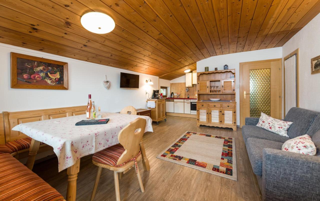 Tyrol Appartements แอห์วัลด์ ภายนอก รูปภาพ