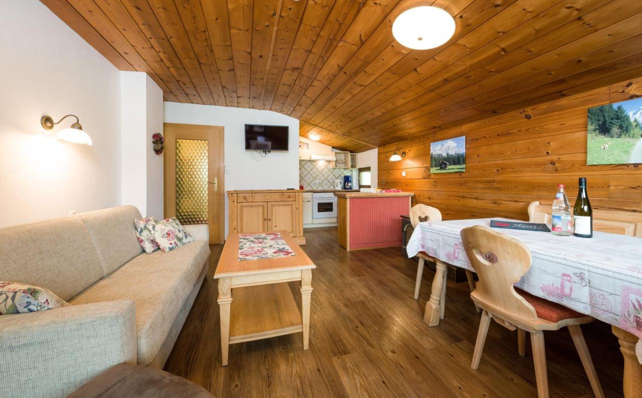 Tyrol Appartements แอห์วัลด์ ภายนอก รูปภาพ